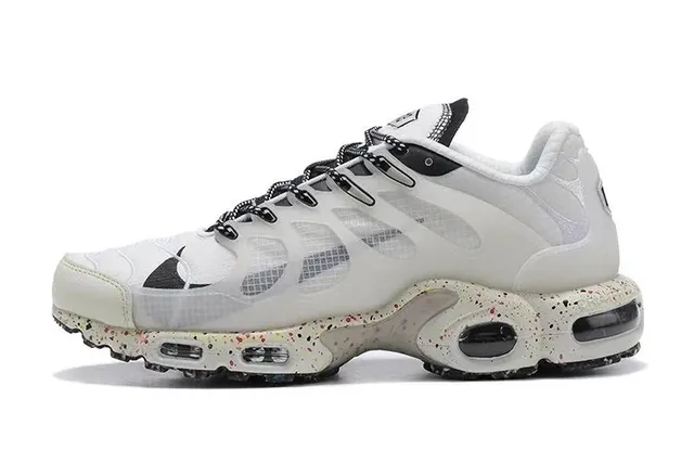 Nike Air Max Plus Triple White Speckle