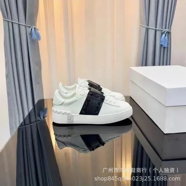 黑色黑钉