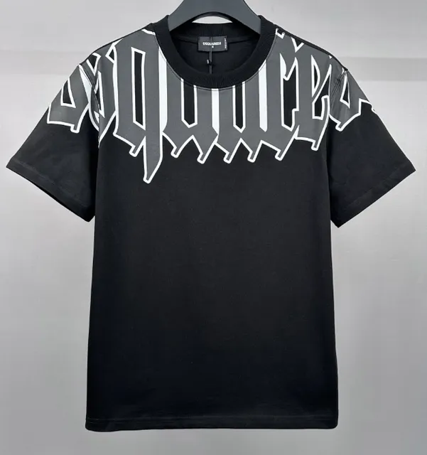 Dsquared2 Graphic Tee Gothic Logo Print