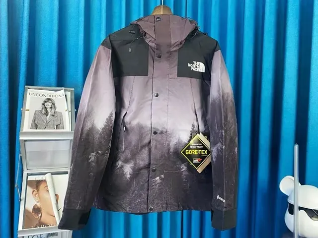 The North Face Venture Jacket Forest Print