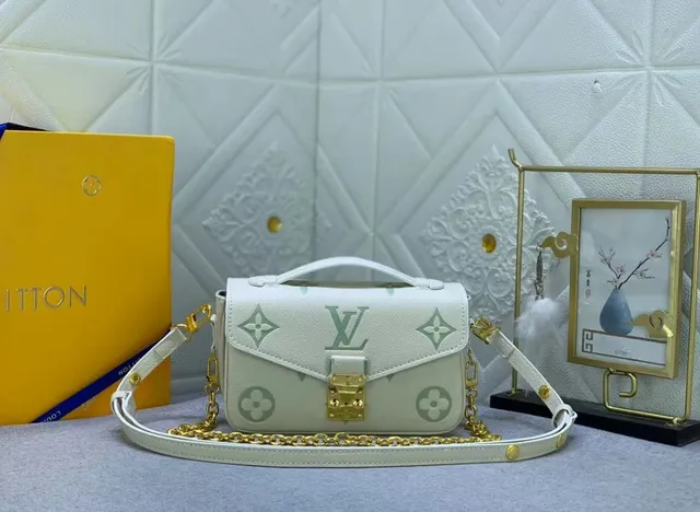 Louis Vuitton On The Go