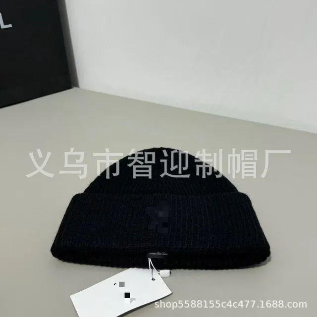 黑色黑标