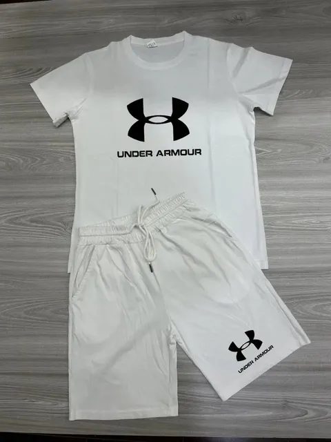 Under Armour Sportswear Set