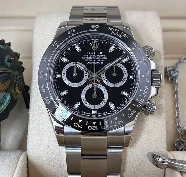 Rolex Oyster Perpetual Cosmograph Daytona Black Dial Steel