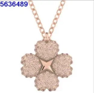 Double-sided four-leaf clover champagne gold necklace