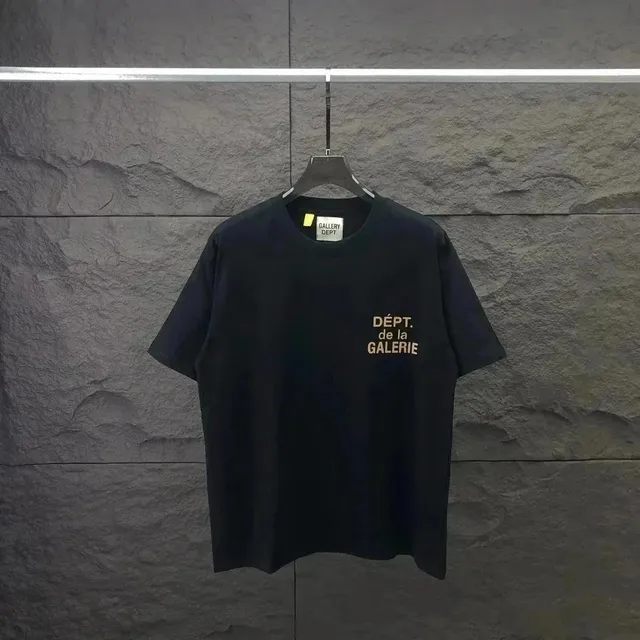08黑色