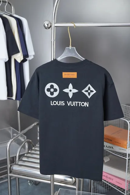 Louis Vuitton T-Shirt Triple Monogram Print