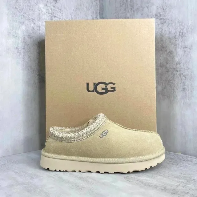 UGG Classic Mini II Woven Trim