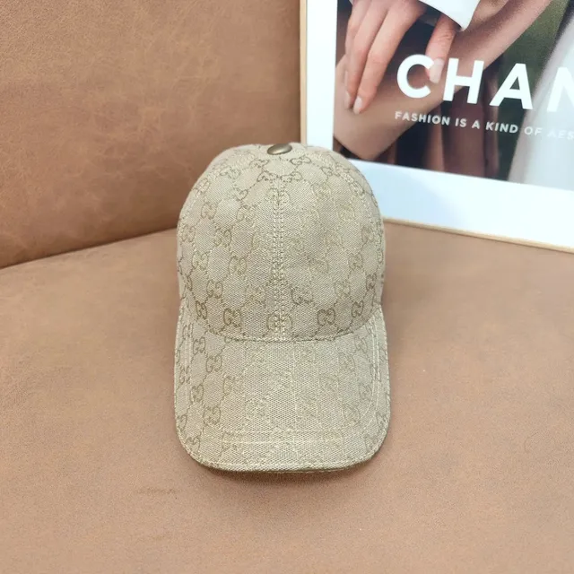 Gucci GG Monogram Cap Beige Jacquard