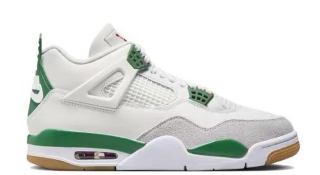Air Jordan 4