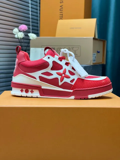 Louis Vuitton LV Trainer Monogram Flower