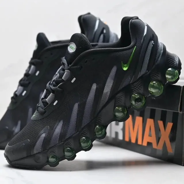 Nike Air Max Plus