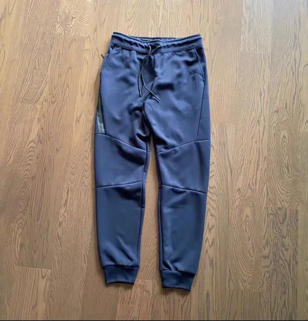 Tibetan Blue (Black Pulling)