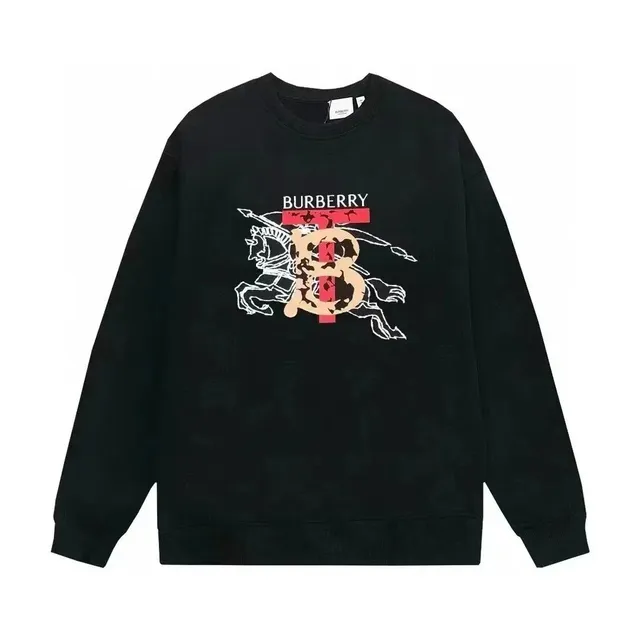 Burberry Graphic Sweatshirt Equestrian Knight Print