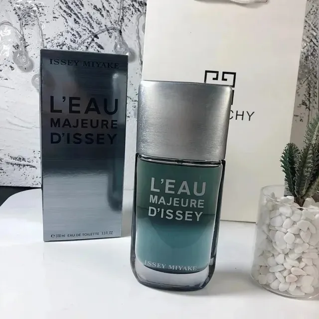 Issey Miyake L'Eau Majeure d'Issey Eau de Toilette