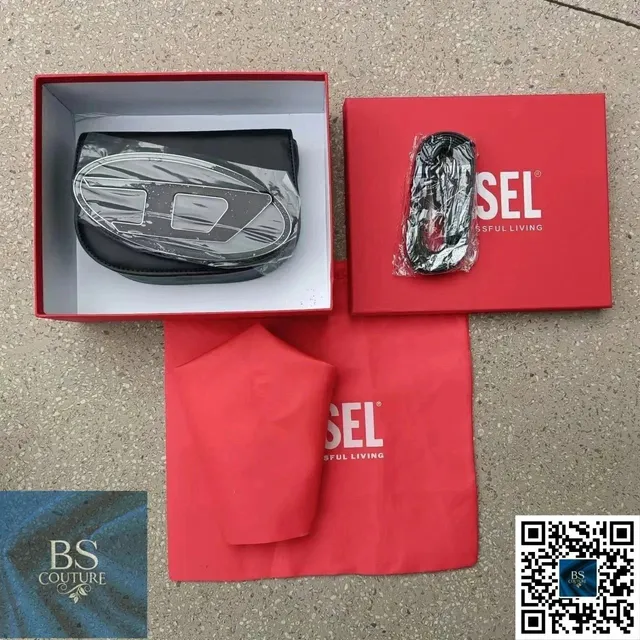 Diesel Belt Wallet Logo Embossed