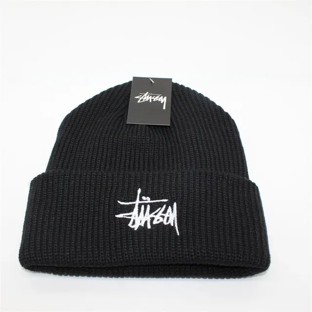 Stüssy Beanie Logo Embroidered