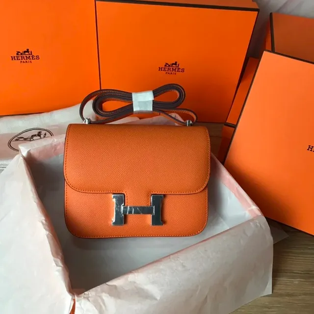Hermès Constance