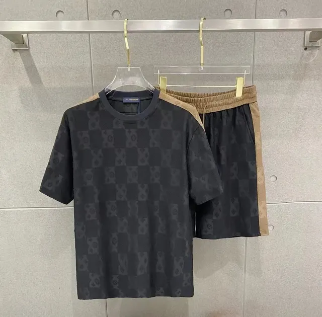 Louis Vuitton Monogram Jacquard Set Checkerboard Print