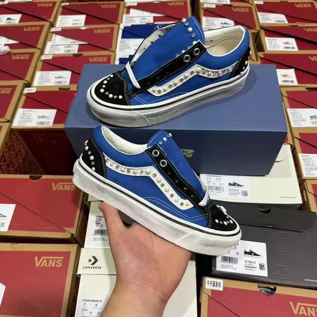 Vans Old Skool Pearl-Embellished