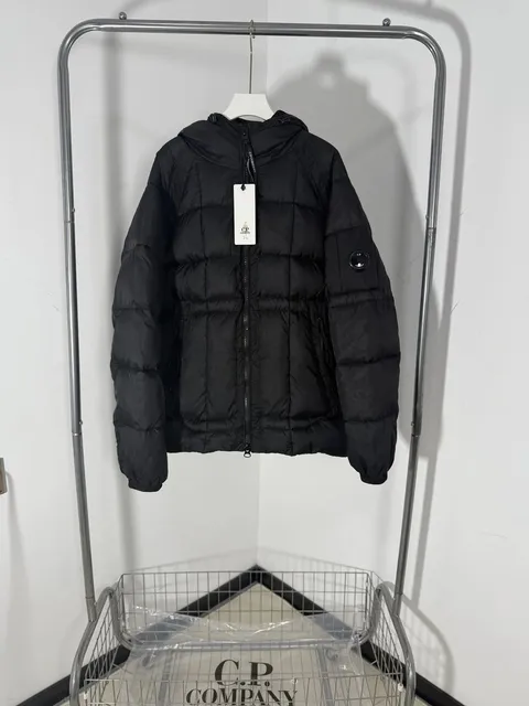 黑色(更多细节WhtsApp+853 66840092)