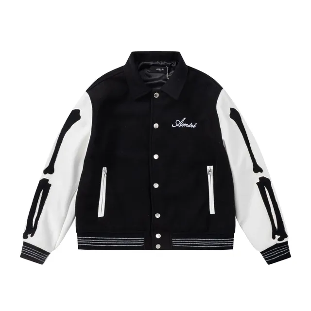 7033 Black and White