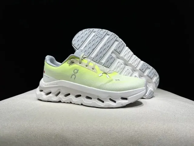 On Cloudmonster Lime Glow