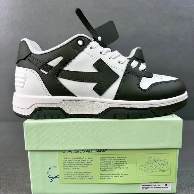 Off-White Runner Dark Green White