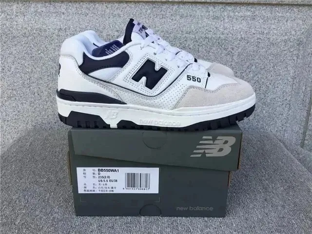 New Balance 550 White/Navy
