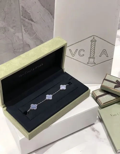 Van Cleef & Arpels Alhambra Bracelet Five Motifs