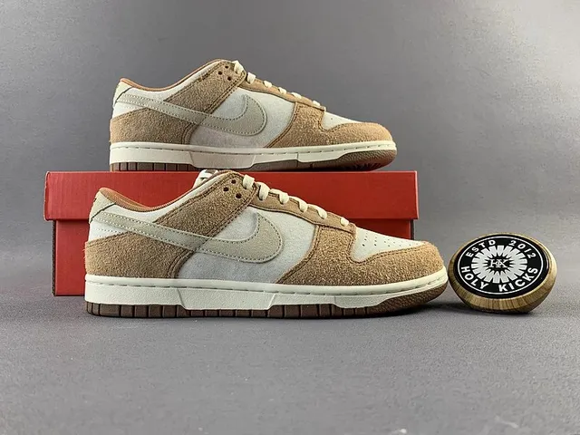 Nike Dunk Low Wheat