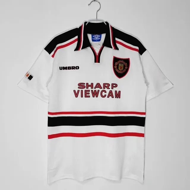 Umbro Manchester United Home Shirt Sharp Viewcam 1996-97
