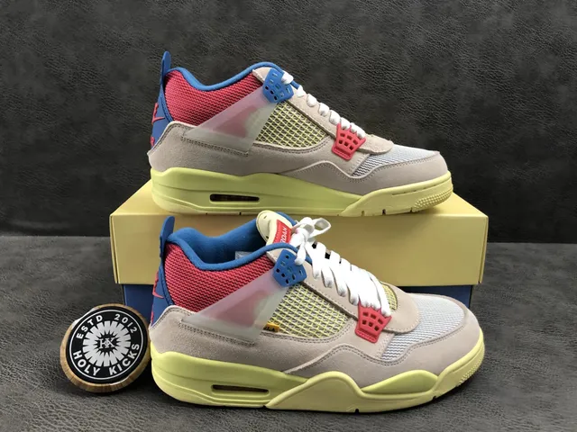 Air Jordan 4 Rust Pink