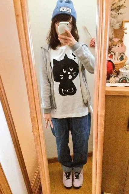 Graphic T-Shirt Black Cat Print
