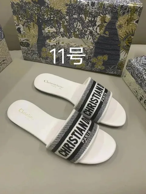 Dior sandals slippers