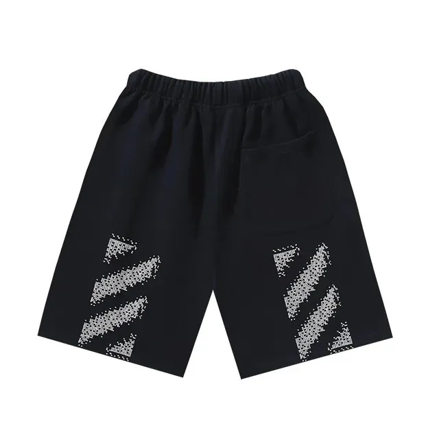 Off-White Shorts Diagonal Arrow Print