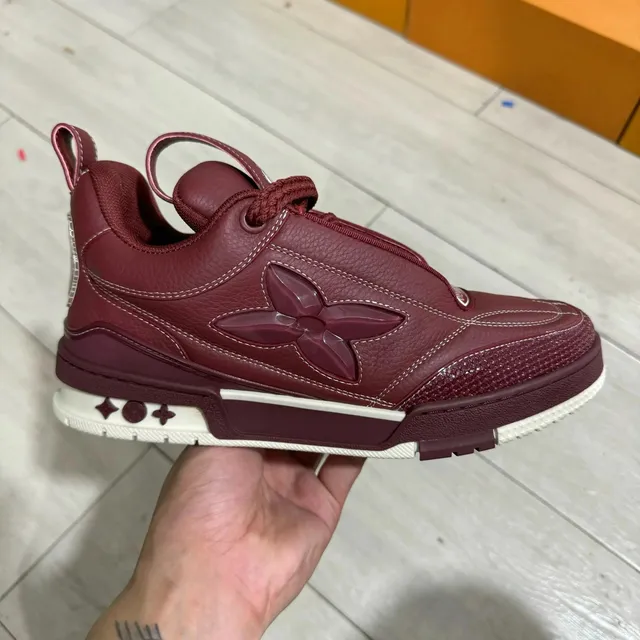 LV溜冰鞋深红皮面