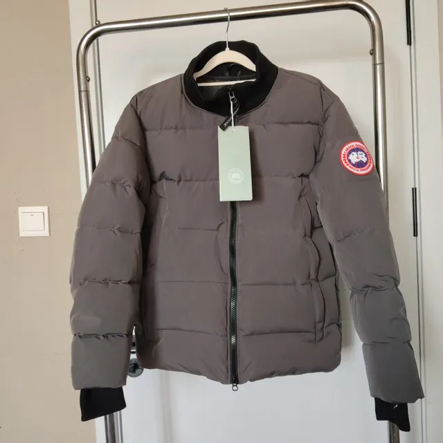 Canada Goose10