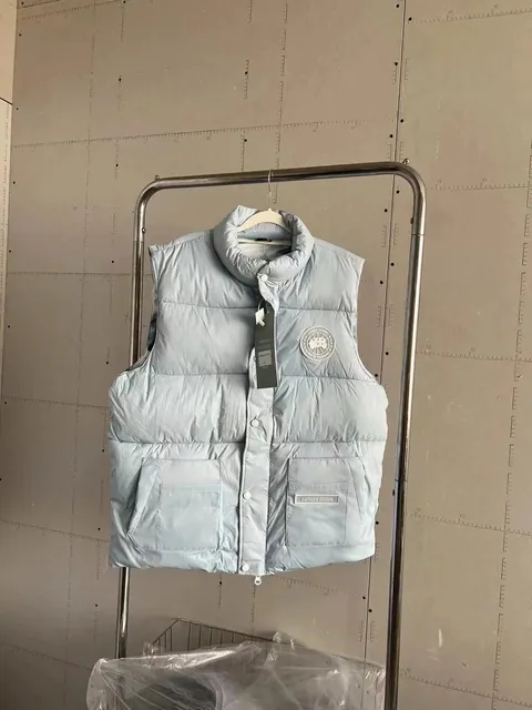 Canada Goose Puffer Vest