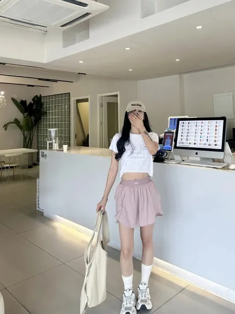 白色