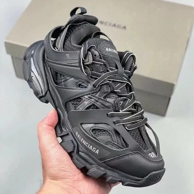 Balenciaga Triple S Black