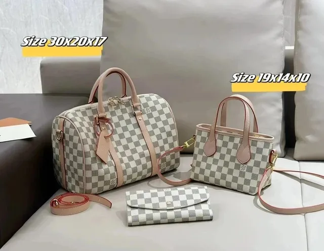 Louis Vuitton Neverfull Damier Azur