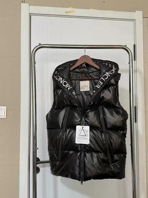 Moncler Logo-Trim Puffer Vest Black with White Logo Tape