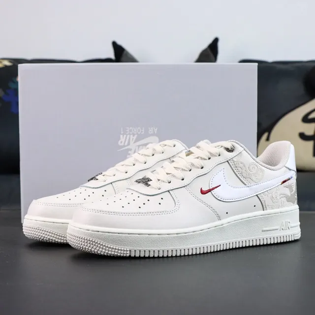 S2 AF1马年IQ1119-011
