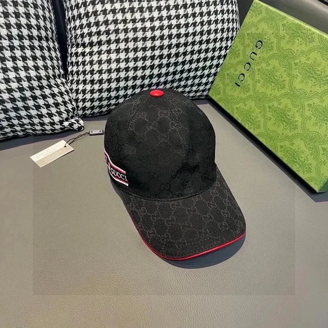Gucci Baseball Cap GG Monogram