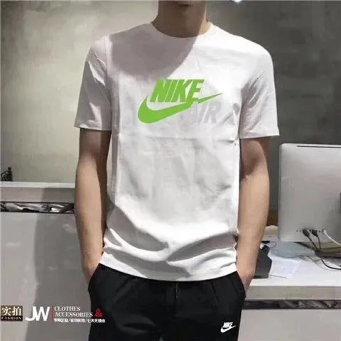 Nike Sportswear Tee Swoosh Logo