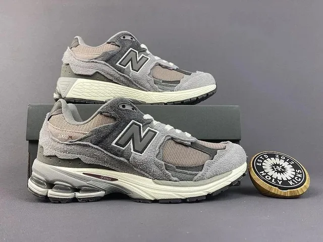 New Balance 2002R Grey Beige