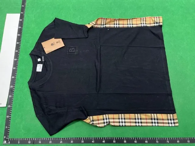 Burberry T-Shirt Check Trim