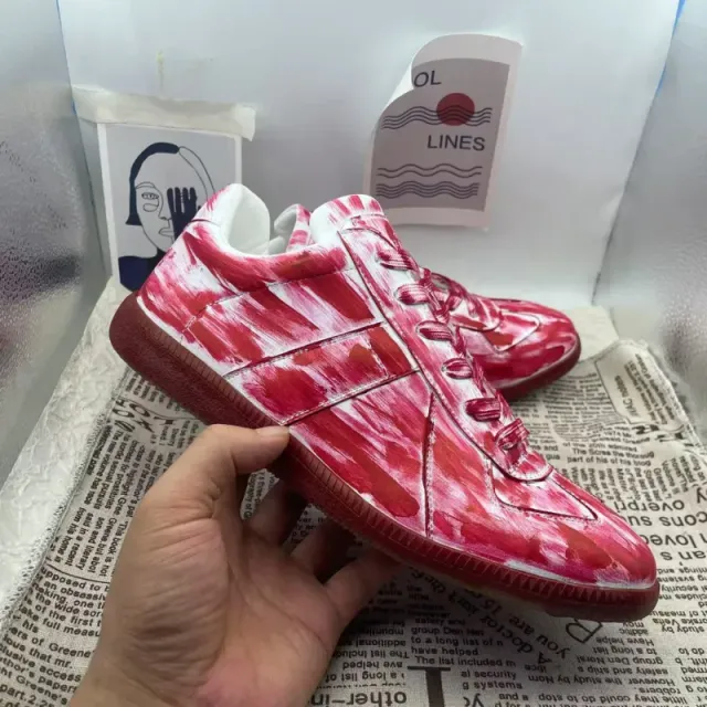 Maison Margiela Tabi Sneaker Painted Red