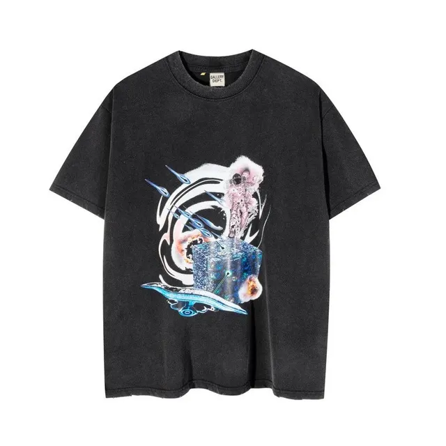 Gallery Dept. Graphic Tee Astronaut Crystal Print